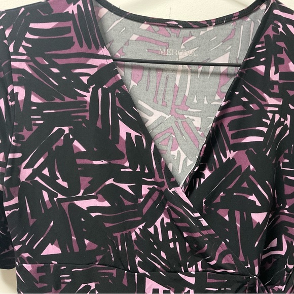 Merona Stylish Cool Comfort Material Nicely Patterned Pink Purple & Black Top! - Picture 2 of 9